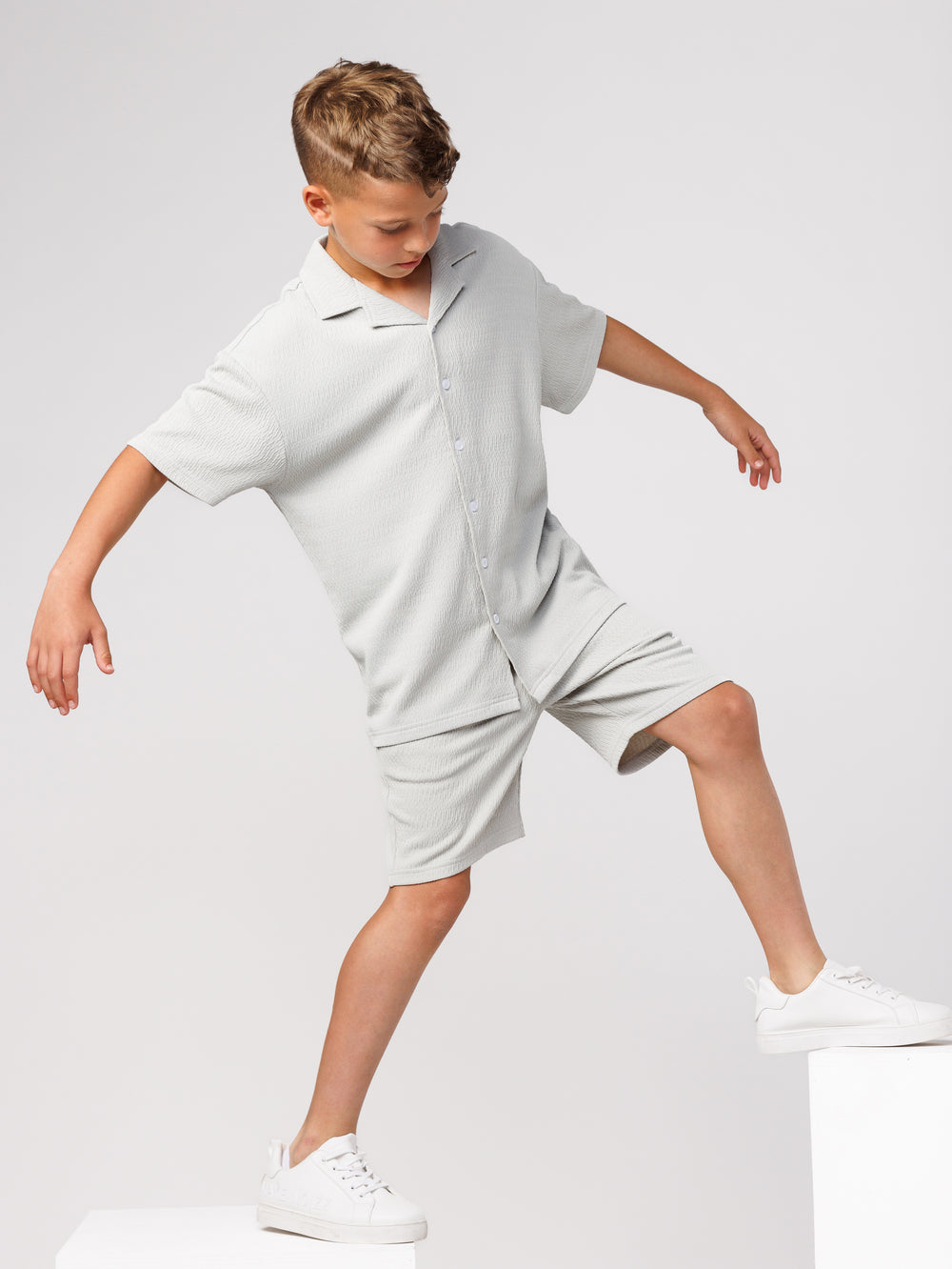 חולצה מכופתרת עם טקסטורה