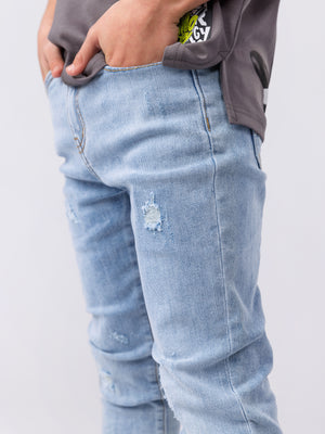 מכנסי ג''ינס לילד בגזרת SKINNY