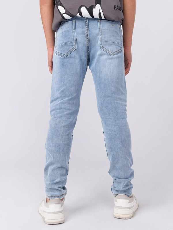 מכנסי ג''ינס לילד בגזרת SKINNY