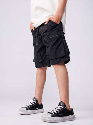 שורט קרגו עם כיסי רוכסן