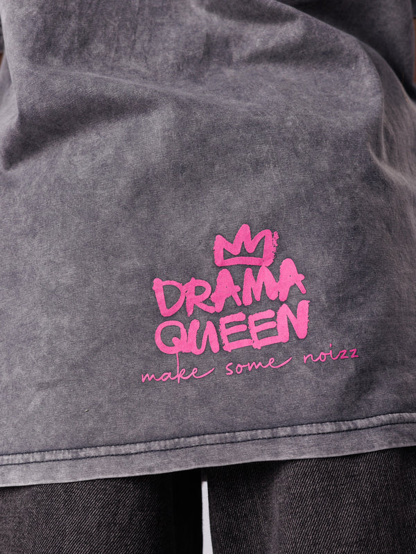 טי שירט גרפיטי QUEEN לילדה