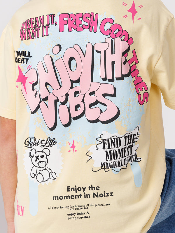 VIBES טי שירט לילדה