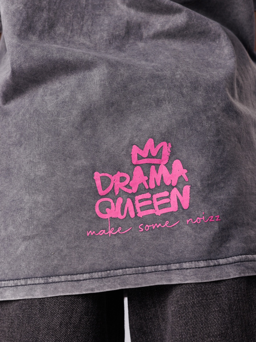 טי שירט גרפיטי QUEEN לילדה